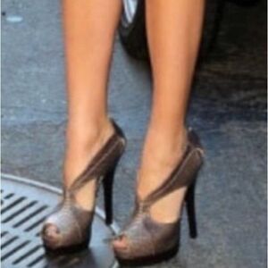 Fendi dress shoes python platform Heels cross cross sandals d orsay pumps